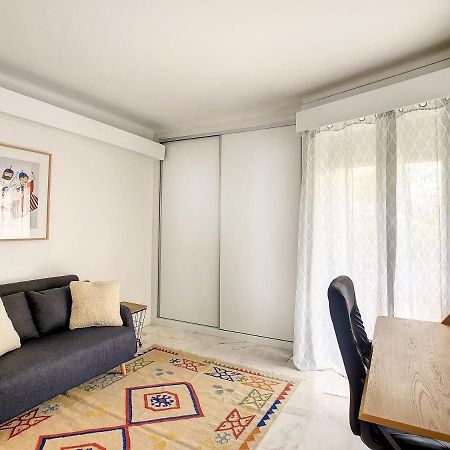 The Cloudy Bay Apartment Funchal  Buitenkant foto