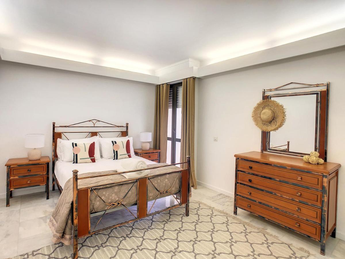 The Cloudy Bay Apartment Funchal  Buitenkant foto